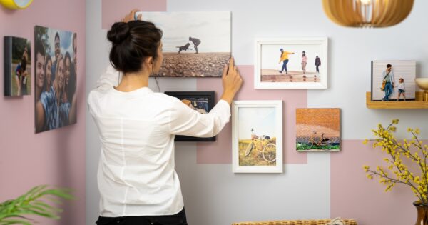 5 Great Family Photo Wall Ideas