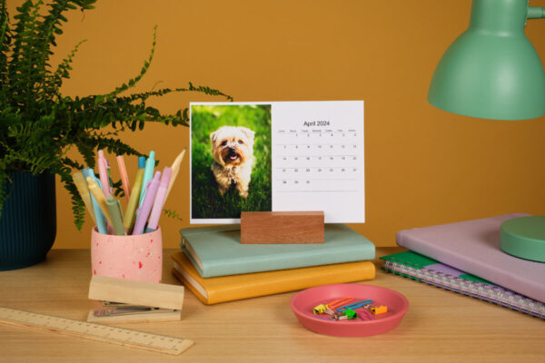 Turn Your Year Into a Christmas Gift: Custom Calendars Made From Memories